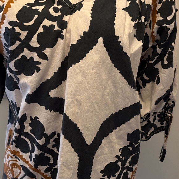 Sofia of Italy Stylish Black, Cream and Brown Women's cotton top - Picture 3 of 9